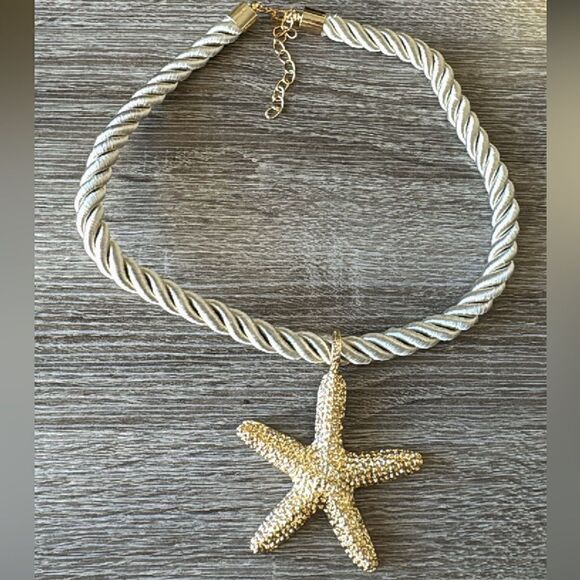seashell necklace A295 - Picture 2 of 5